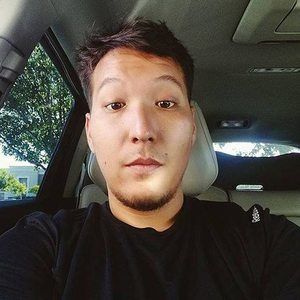 Meet your Posher, Raymond